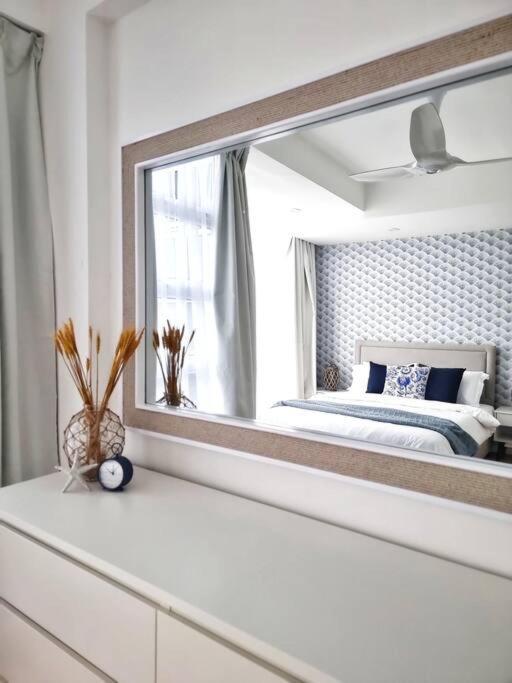 Astria Homes- Your Seaside Home 훌루말레 외부 사진